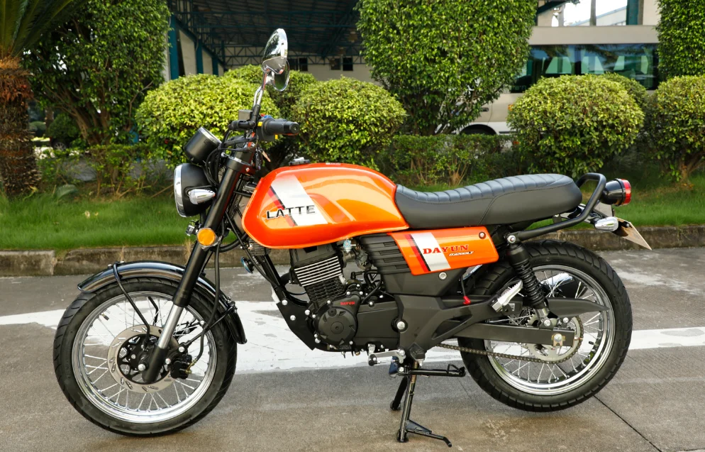 Мода Китай мотоцикл 200cc CB двигатель