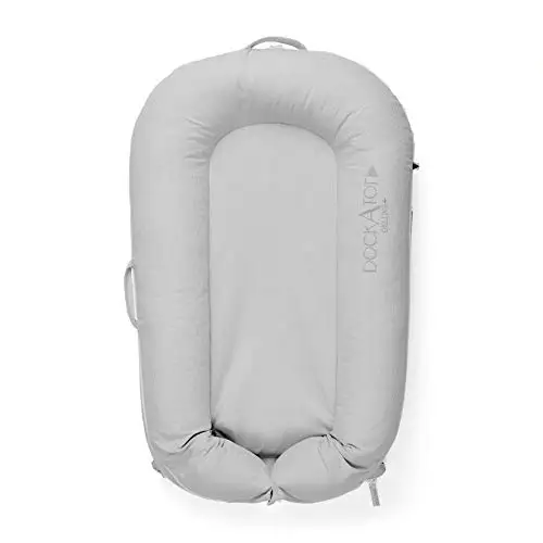 Lucklulu Deluxe+ Dock - The All in One Portable & Lightweight Baby Lounger - Suitable from 0-8 Months (Cloud Grey)