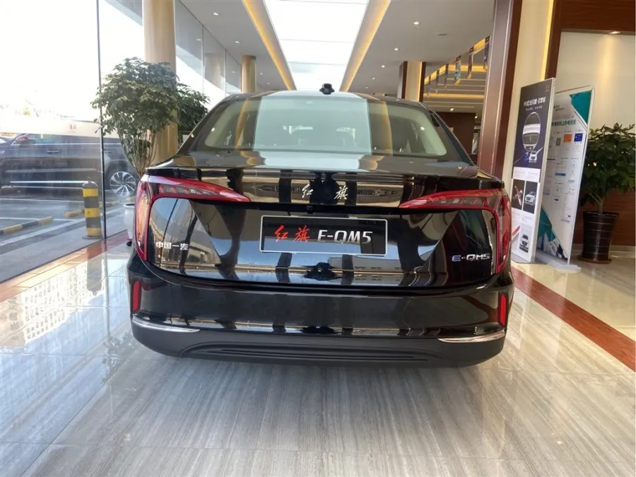 2021 brand new Hongqi E-QM5 new electric cars used cars low mileages EV high speed long cruising range 431km luxury electric car