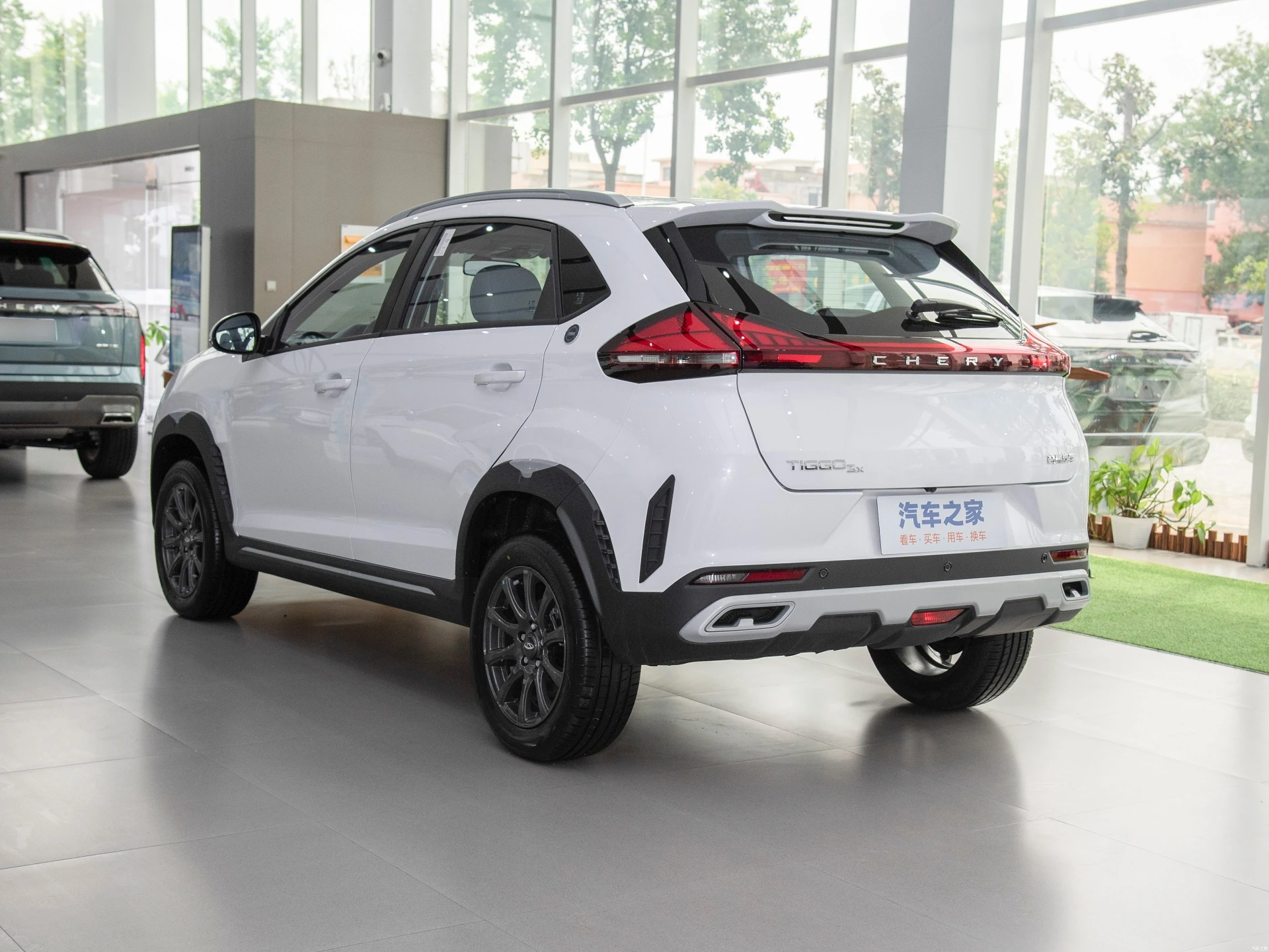 Chery Tiggo 3x2024 1 5 л Недорогой Китайский мини-внедорожник для продажи бензиновый 4x4 автомобиль дверей мест семейные внедорожники Cherry