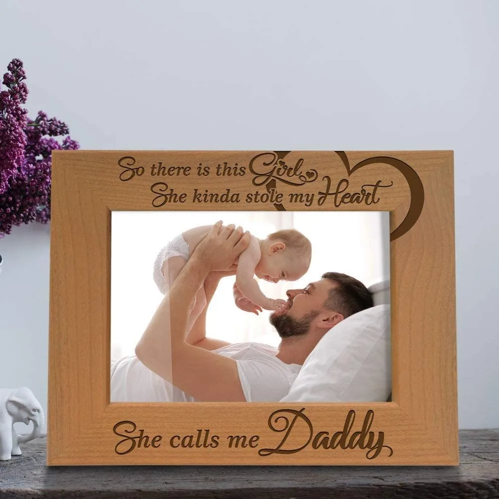 High Quality 5 x 7 Carving Art Photo Frame, Customized Engraved Natural Wood Picture Frame