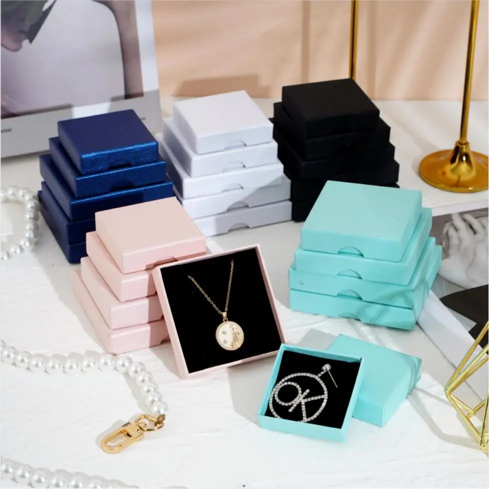 Personalized Design Paper Cardboard Jewelry box Package Organizer 100pcs Logo Custom Jewelry Box for Gift with Black Foam