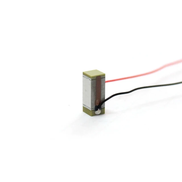 CoreMorrow PSt50/1.2x1.2/1.7 Piezo stack actuator with 50V voltage for driving stroke.