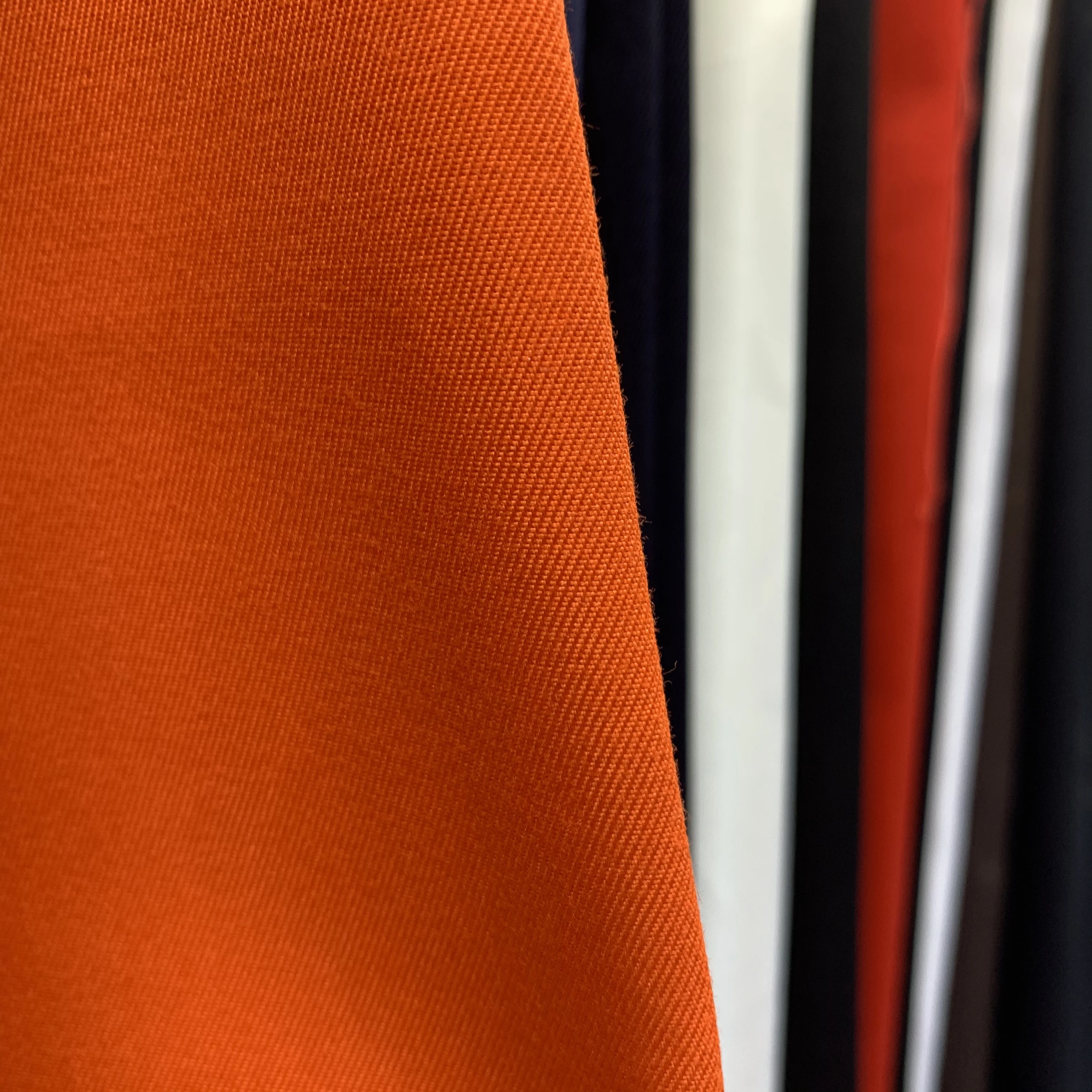 
OEM Waterproof Brushed 200gsm 100% Polyester twill fabric with good quality for apron, hat etc 