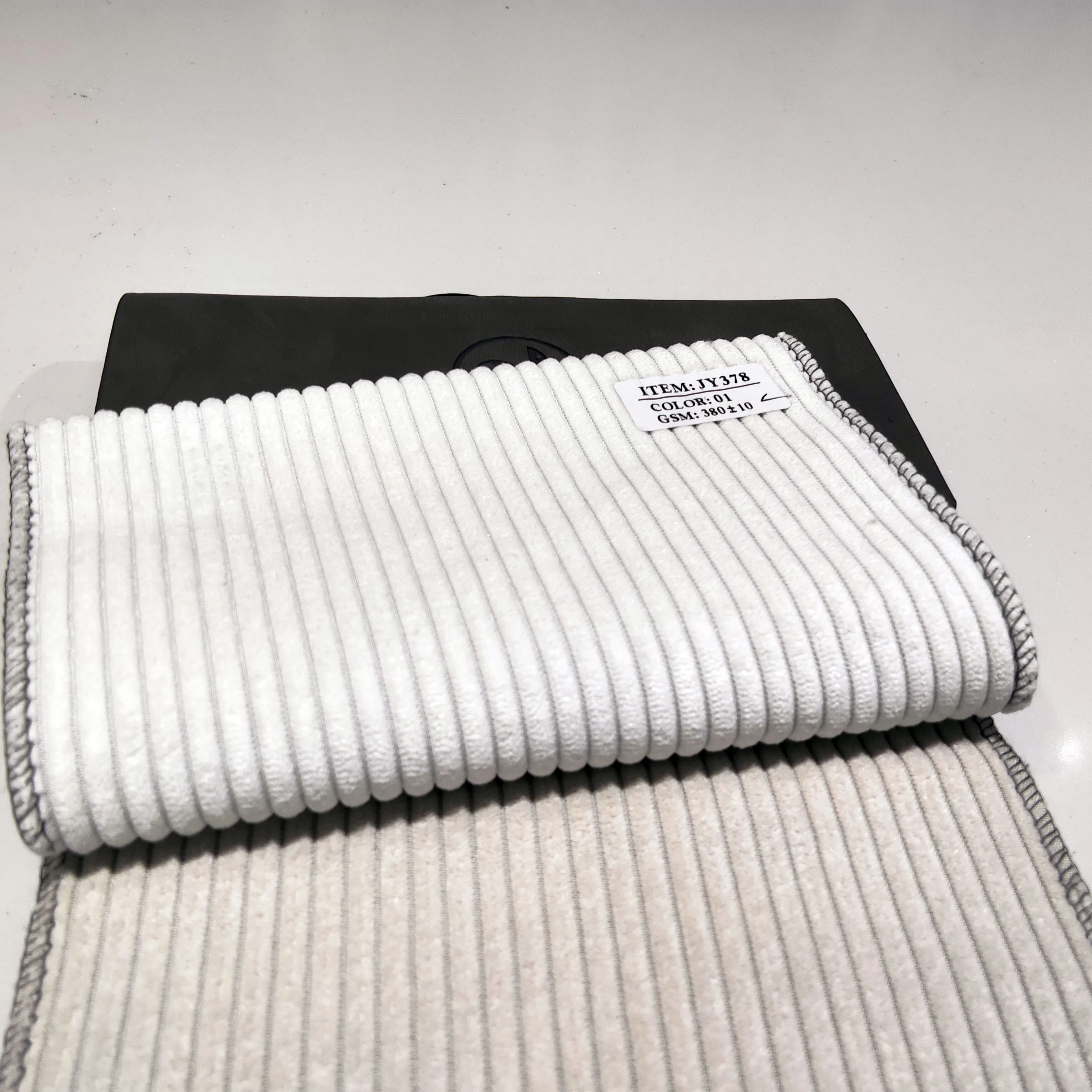 Nordic Simple Modern Fabric Sofa Cream Arabic Upholstery Chenille Fabric For Winter