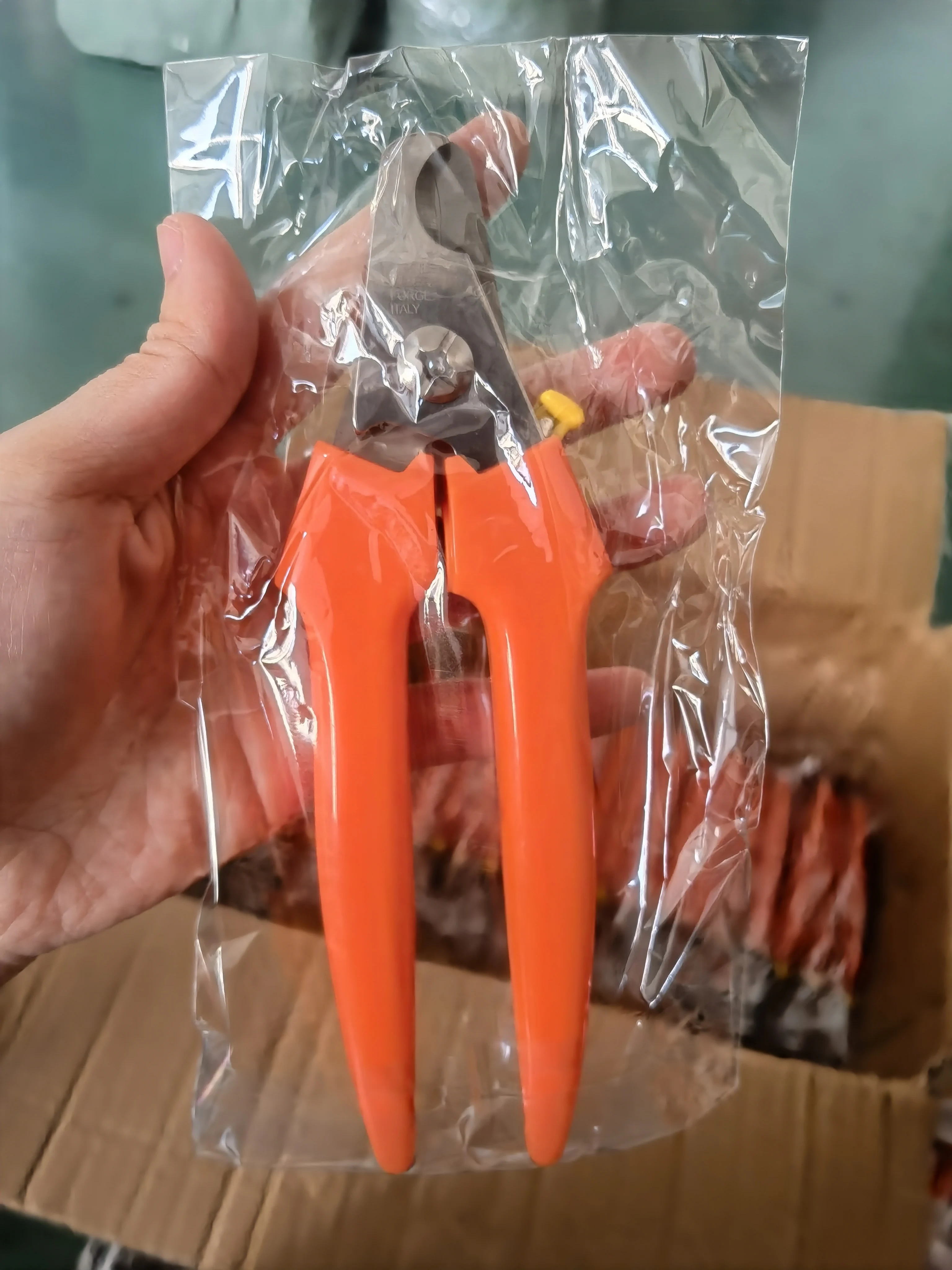 Машинка для стрижки ногтей для собак