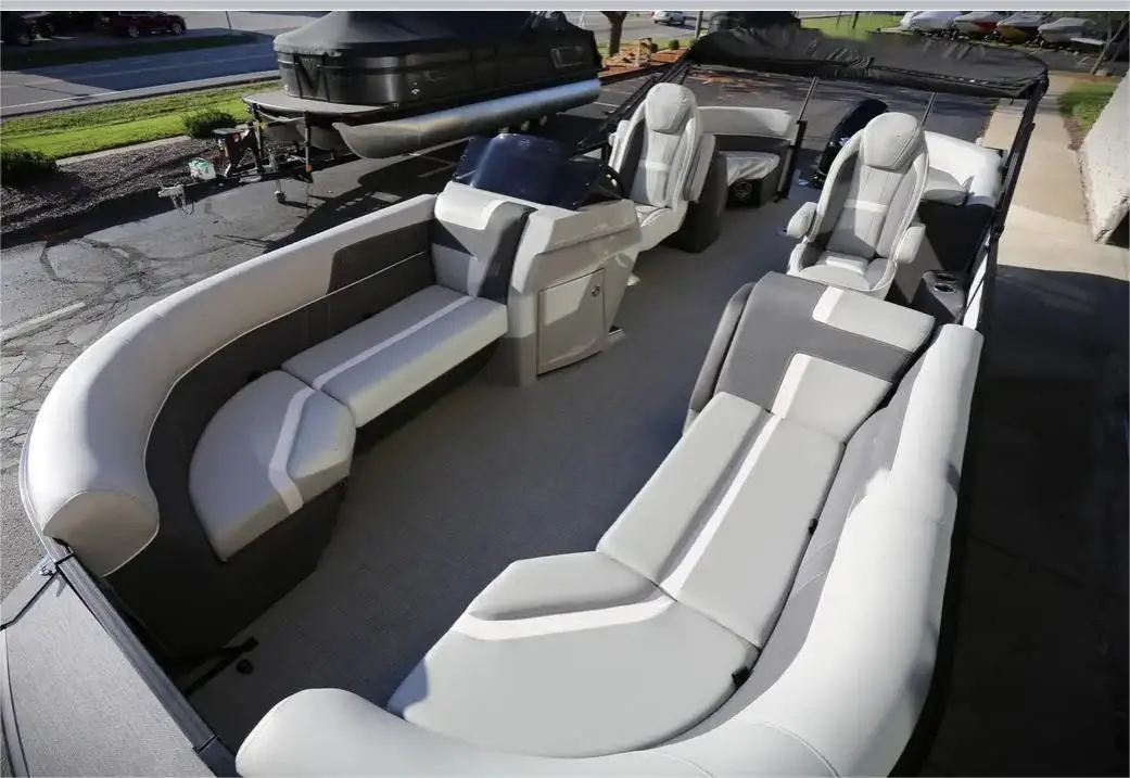 Allhouse 17ft 5.2m Family Boat Amusement Party MP3 Speaker Aluminum Pontoon Boat Seats Luxury Floating Boat