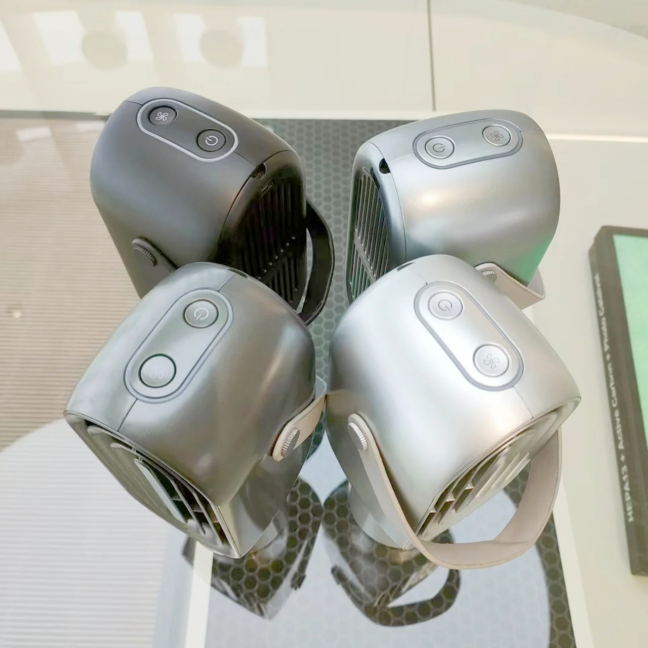 Wholesale Cigarette Air Freshener Mini Desktop UV Ozone Generator Air Cleaner Car Portable Electric Smokeless Air Purifier