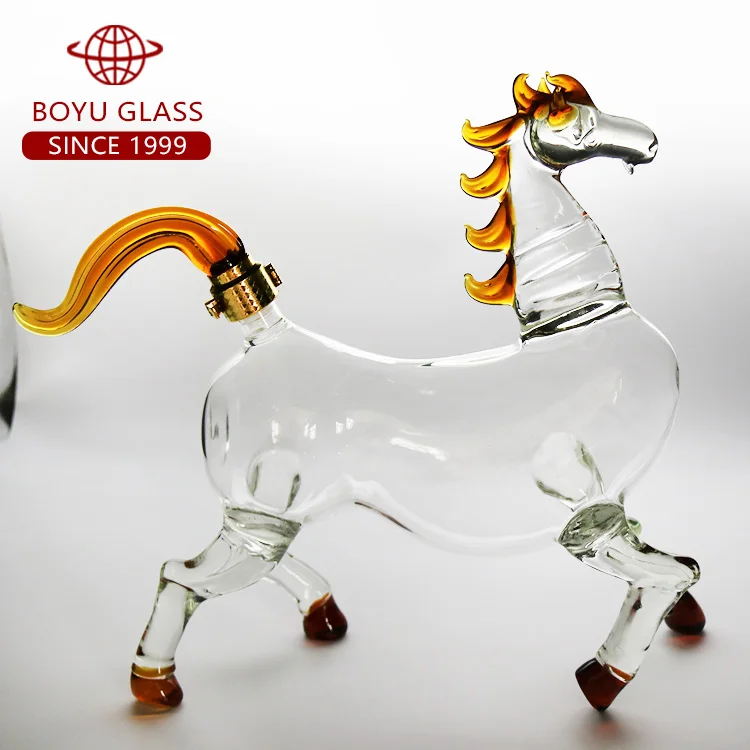 2024 New Design Horse Shaped Glass Bottle Craft Bottle Decanter Wine Bottle