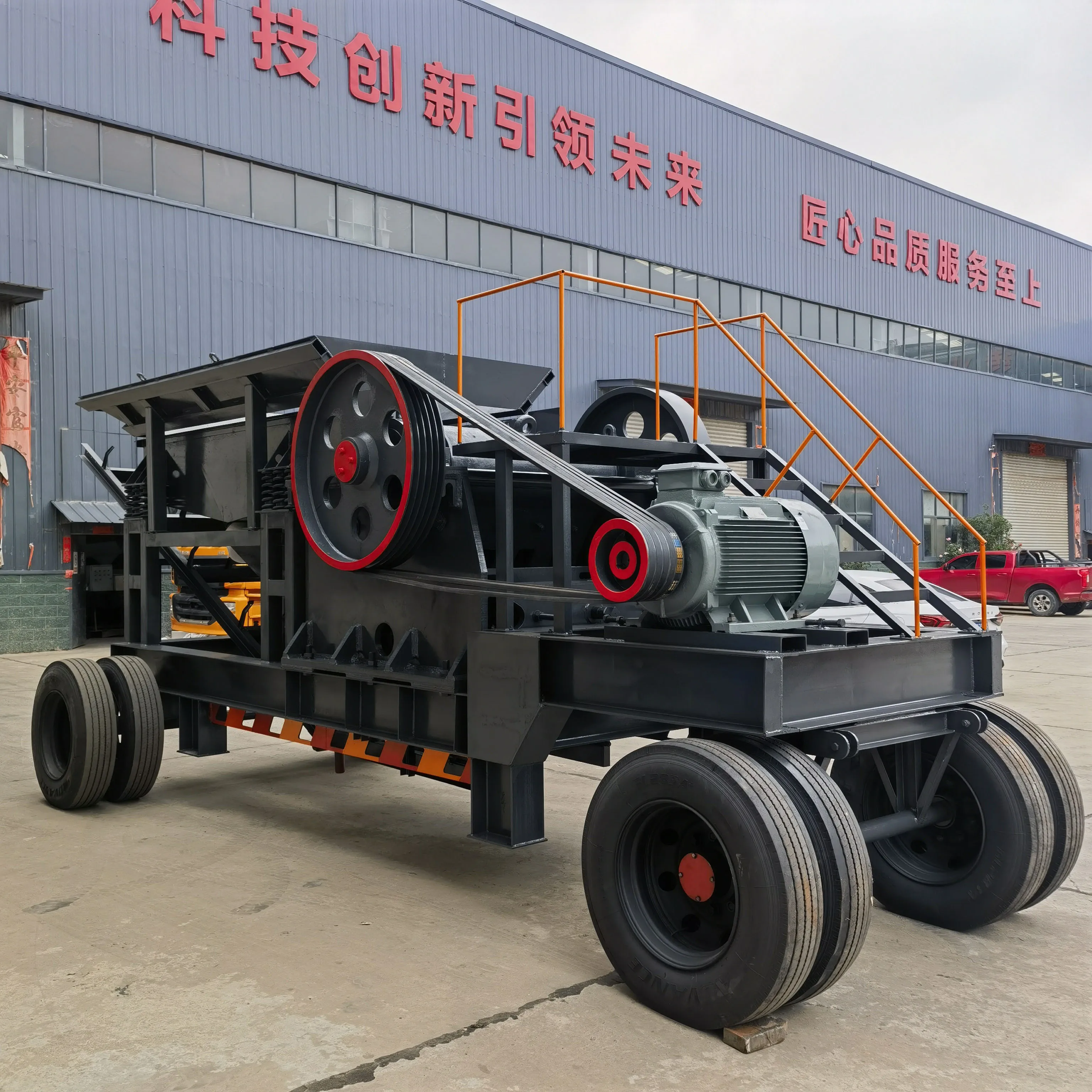 Portable Mini Small Stone Crusher Low Price Diesel Rock Crushing Machine Gold Copper Ore Jaw Crusher