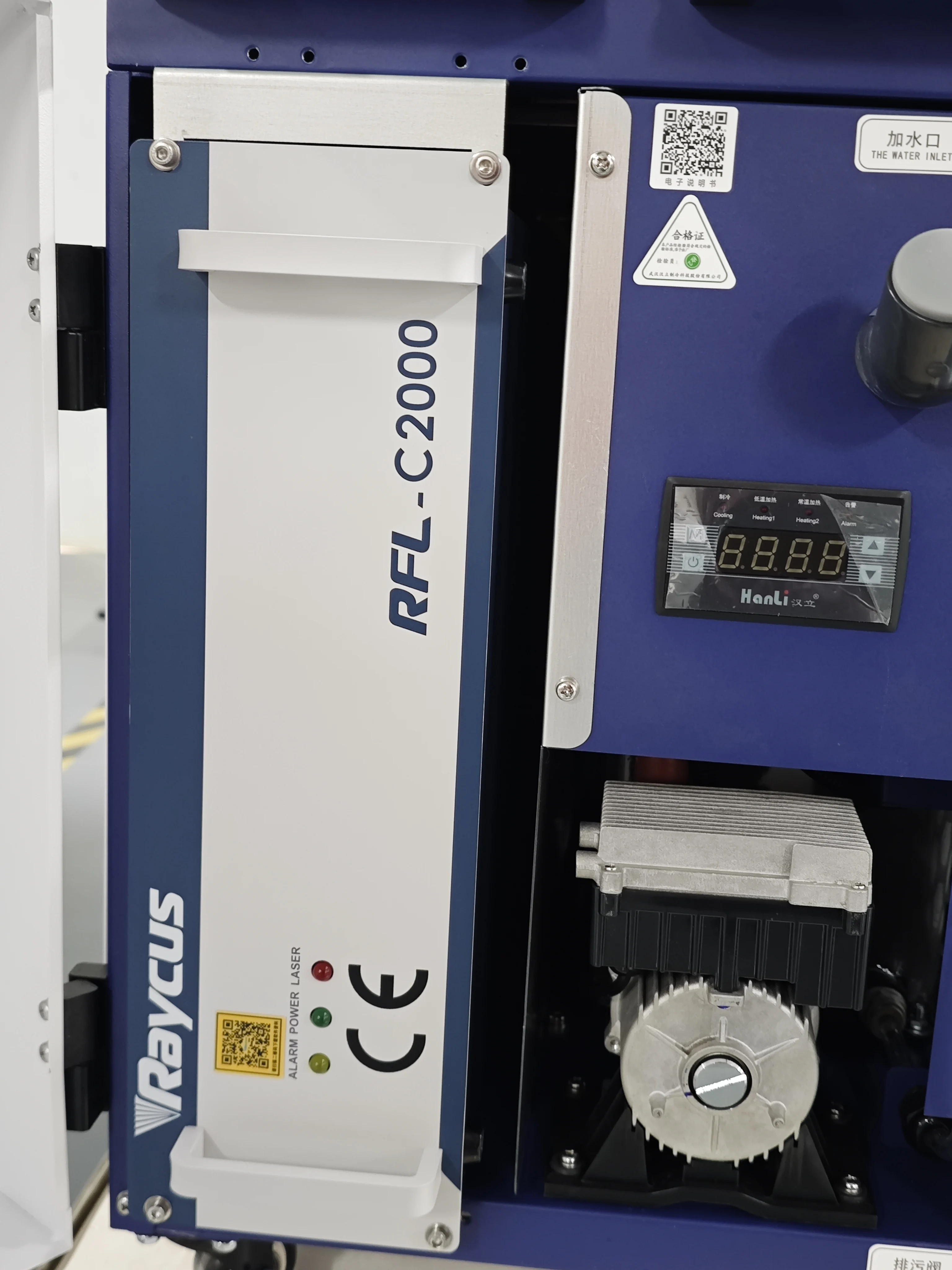 2024 New Efficient 5 In 1 Cleaning Cutting Welding/Weld Seam Cleaning and Lithium Battery Welding Machine Little Body