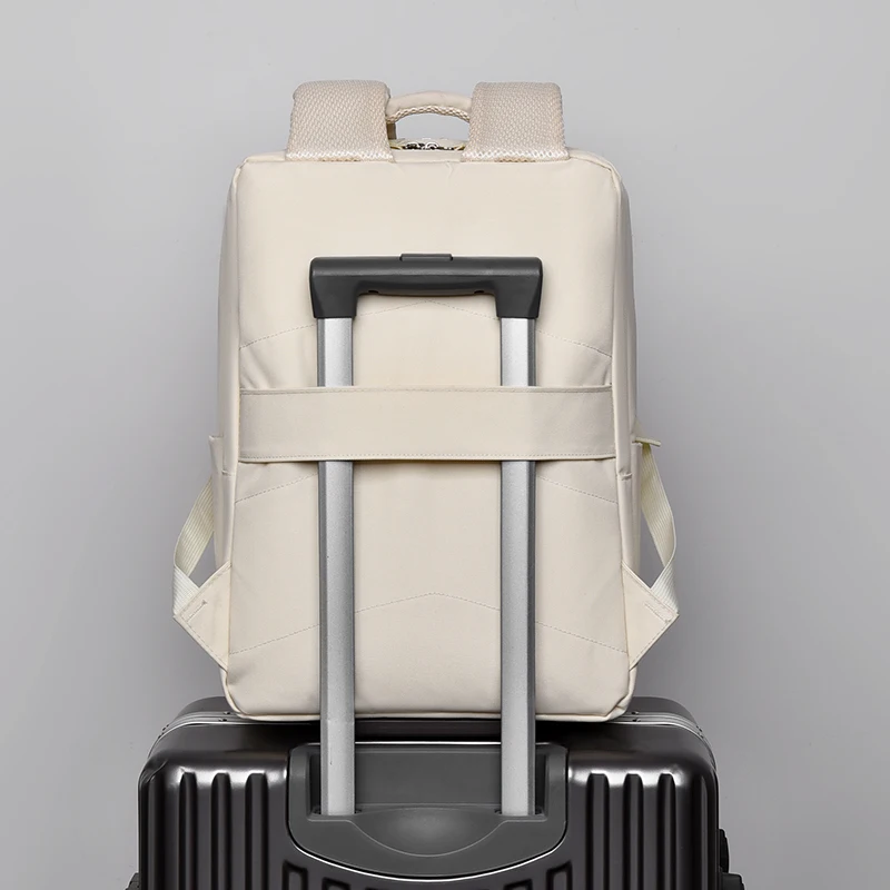 Wholesale Fashion Custom Logo Waterproof Computer Bag Laptop Backpack Business Travel Hiking Backpack with USB Charging Port