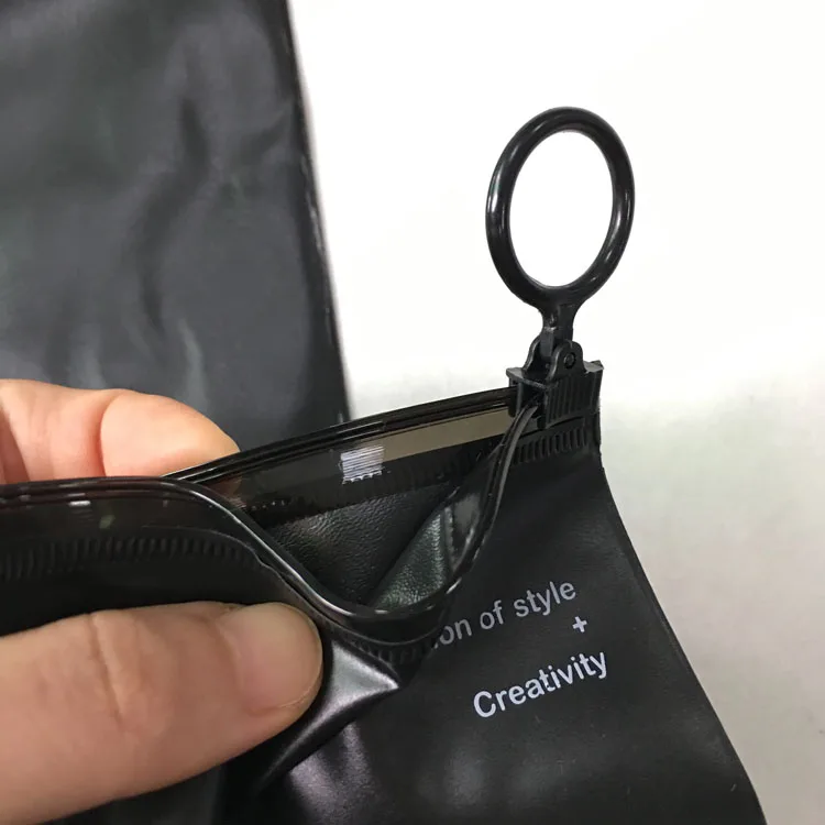 PVC Zipper Bag Phone Case Custom Logo Plastic with Logo Printing for Packaging Phone Matte Black Color Packing Package PE Accept