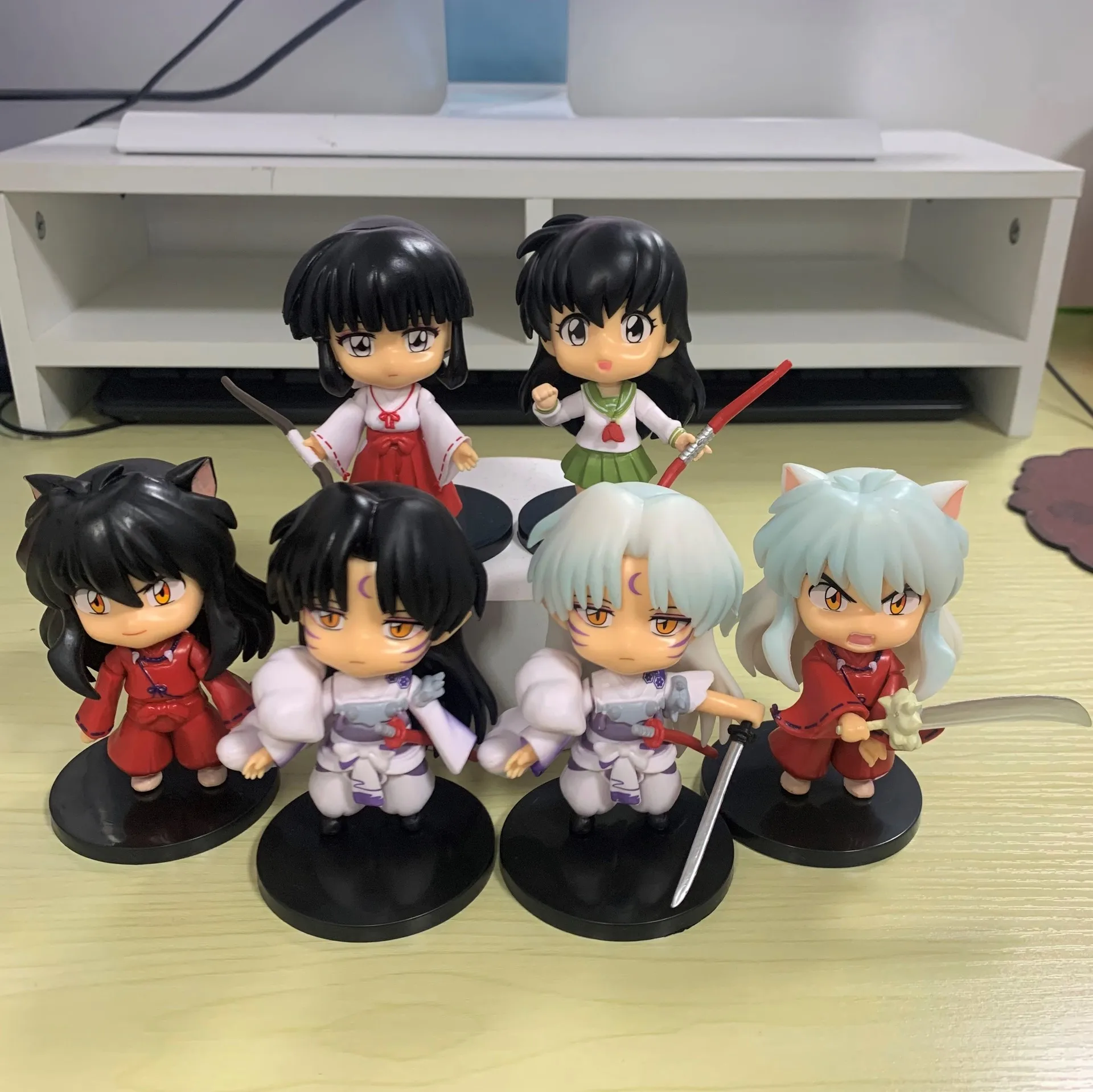 6 Pieces / Set Animation Inuyasha Higurashi Kagome Sesshoumaru Kikyo Action Figure Toys Collection Model Vinyl Doll Gift