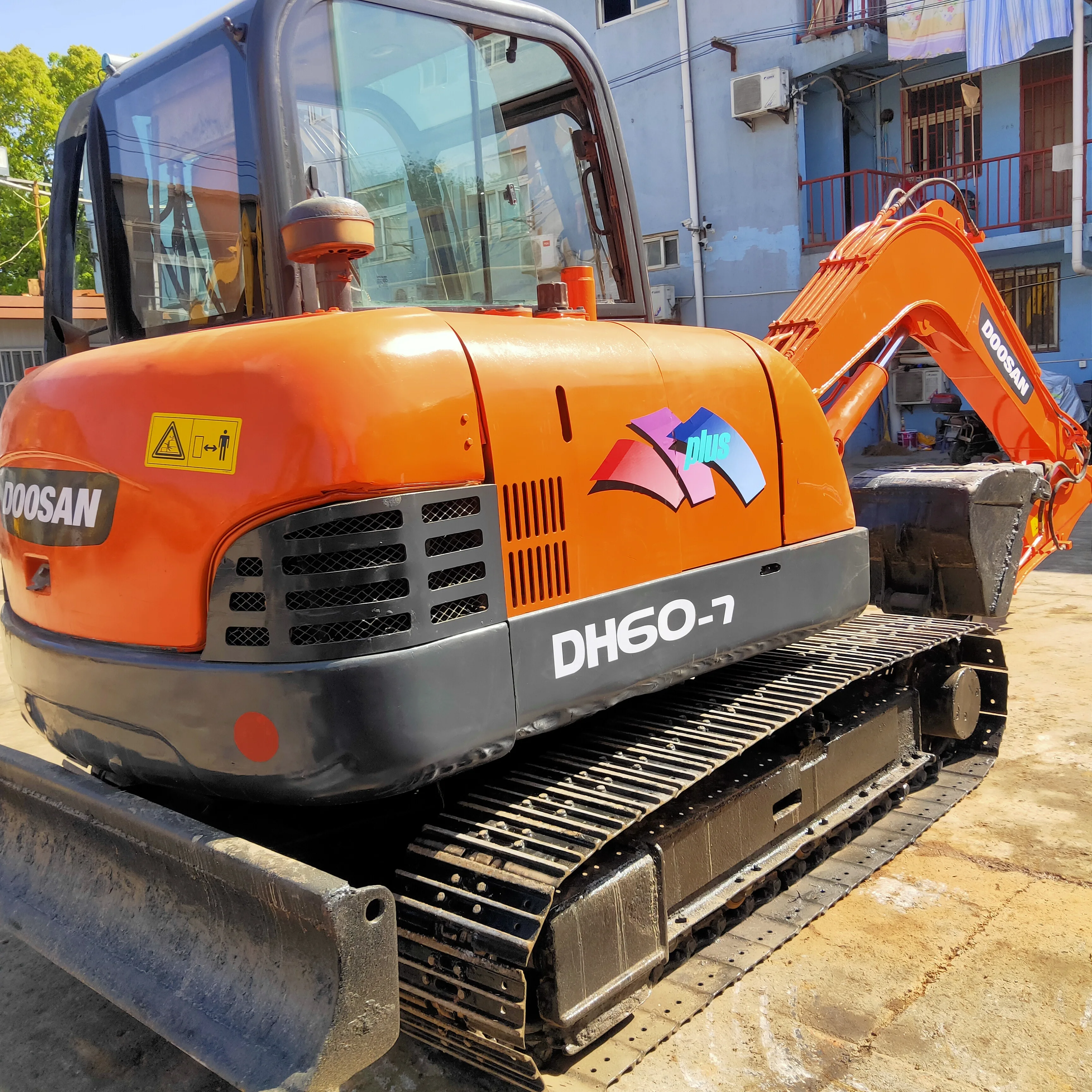 Б/у мини высокое качество экскаватора Doosan DH60-7 с дешевой