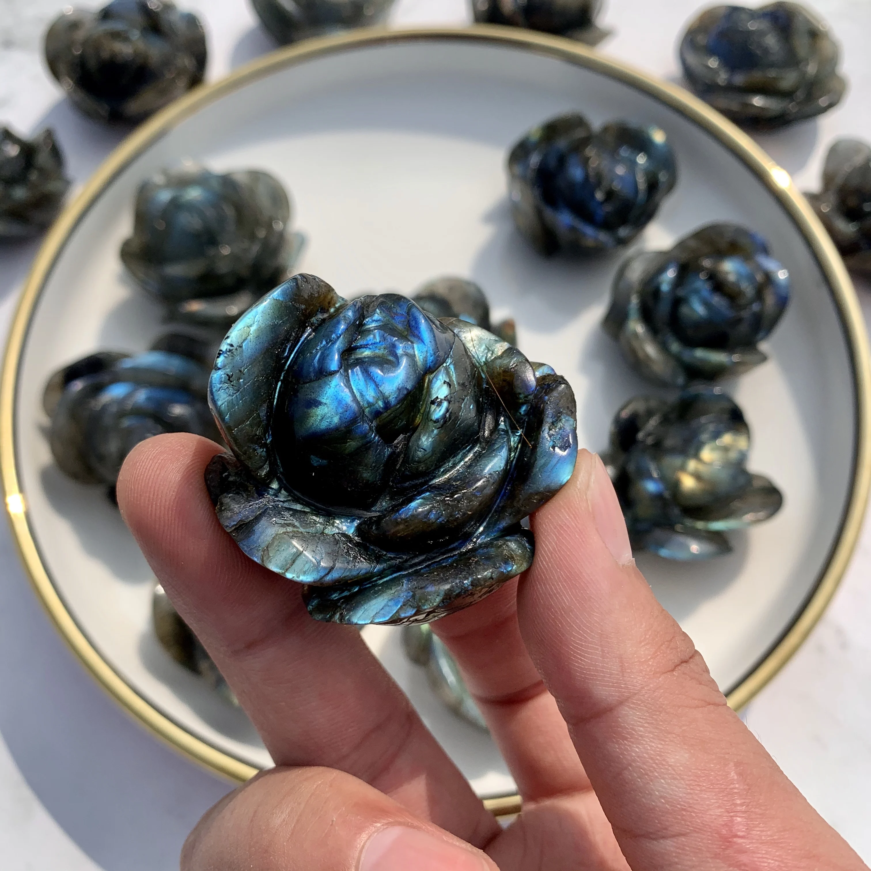 Wholesale Natural Stone Carving Crystal Crafts 3D Laboradorite Rose for Sale