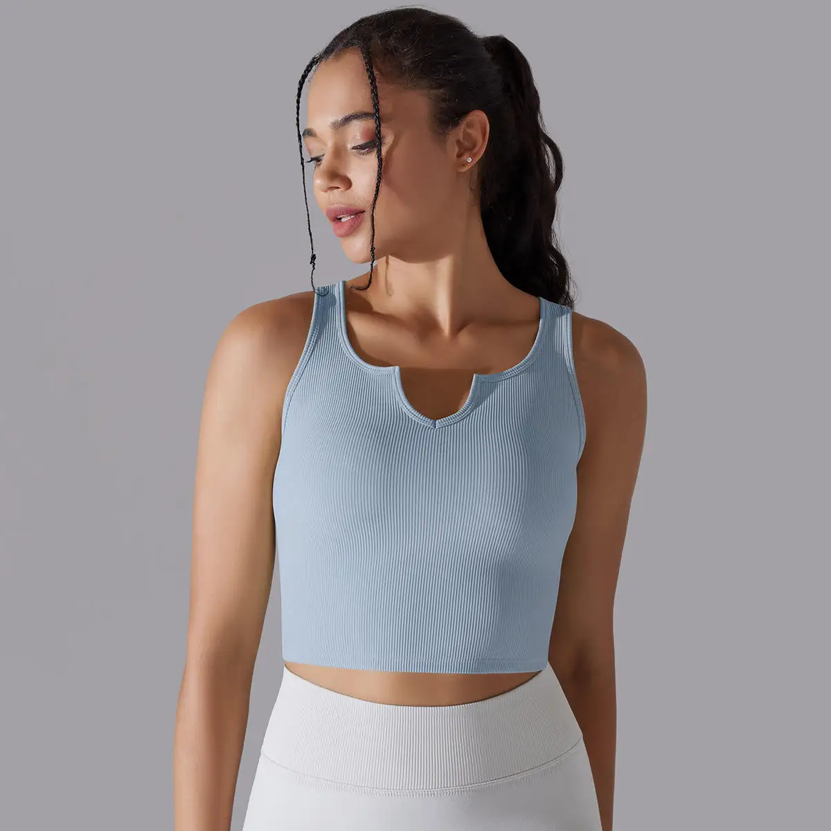 2024 Seamless Sports Vest for Women Cropped Tank Top Built in Padded Gym Fitness Sportswear Factory