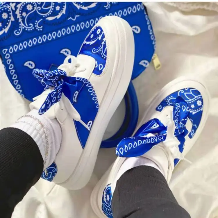Latest Skateboarding Shoes Casual Canvas Bow Ladies Walking Boat Silk Sport Women Flat Shoes