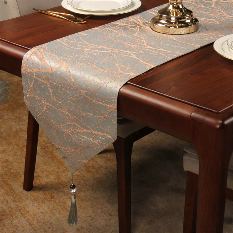 
2019 Top Selling 180cm*33cm Polyester Decorative Table Runner For Home Hotel Banquet Decoration 