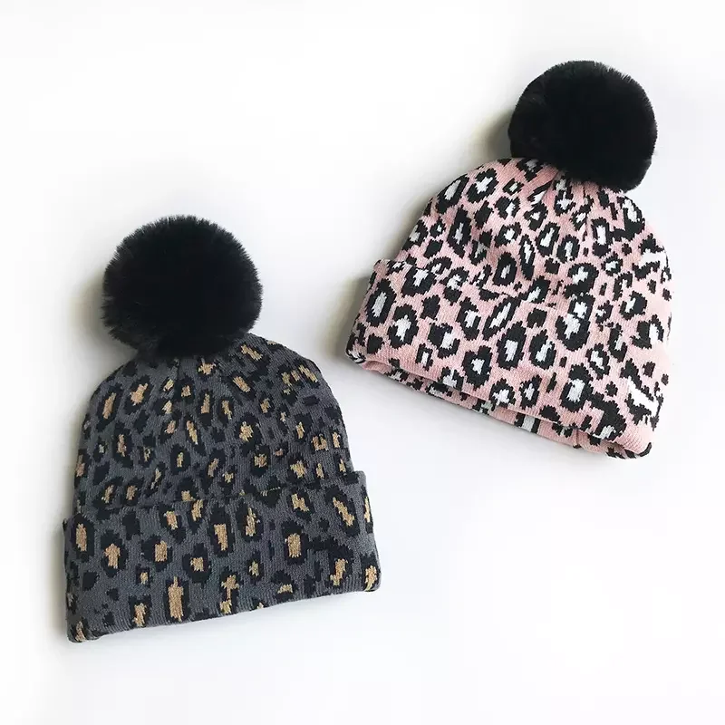 Wholesale New Lady Cheetah Leopard Pom Pom Knitted Hat Fashion Women Kids Winter Hats Toddler Kids Baby Beanies