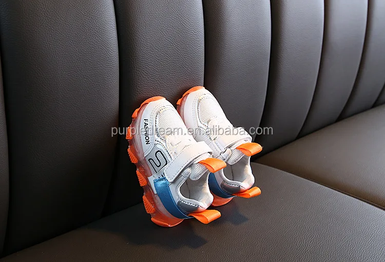 
PU Baby Casual Shoes LED Lighting Sport Shoes 