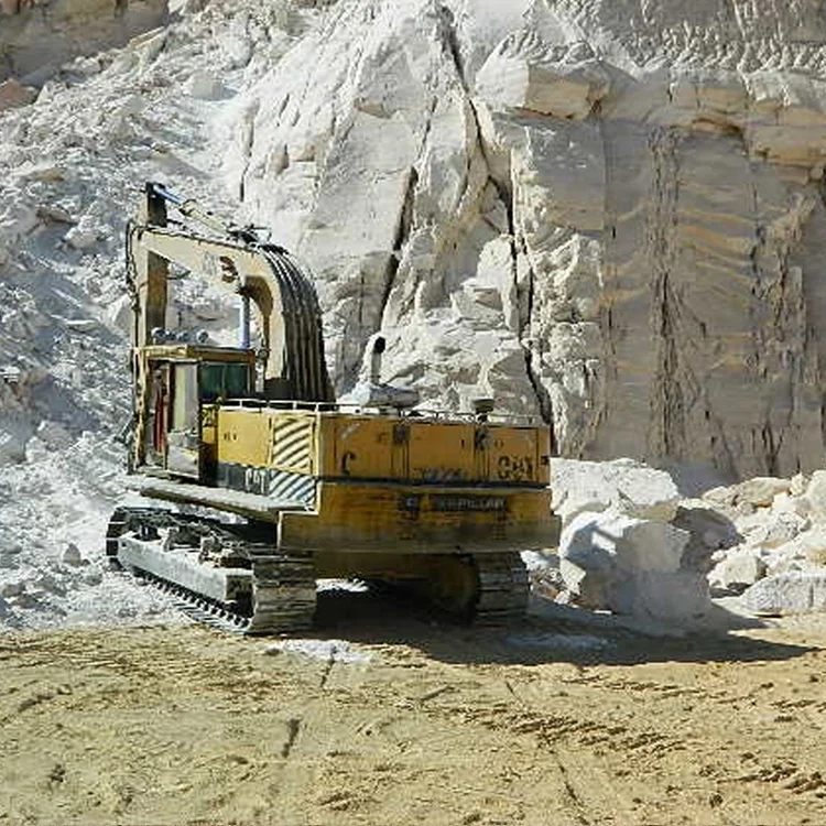 Export Natural Different Grades Silica Sand For Casting Or Cement Or Paint