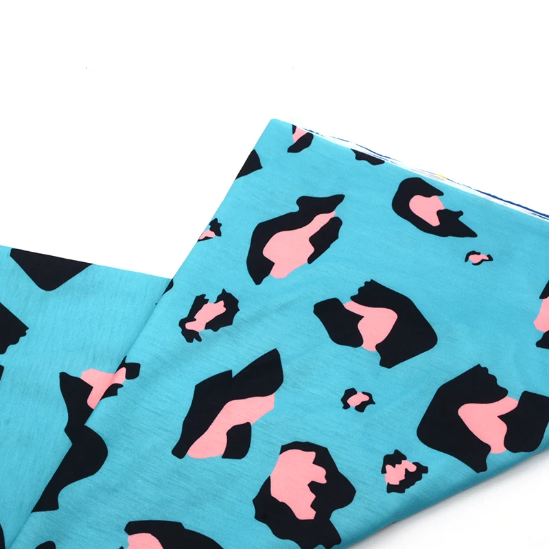 Factory Fabric Wholesale Leopard Pattern Woven Digital Print Silk Satin Fabrics For Cloth