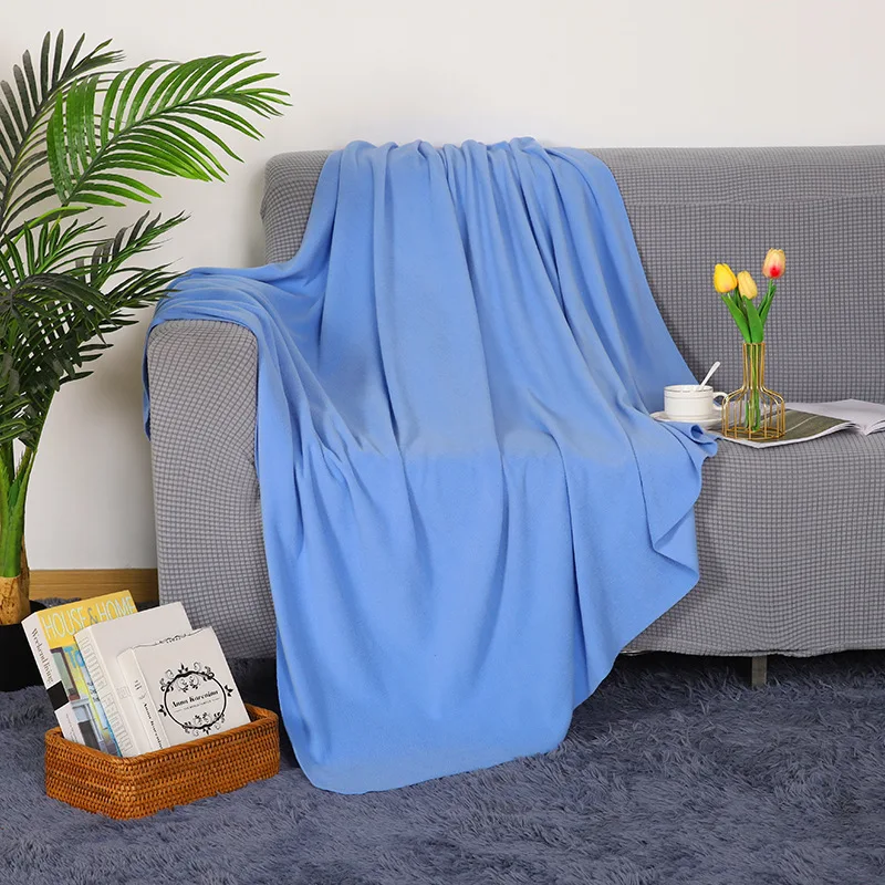 Premium Quality Soft Airline Travel Plain Design Custom Fabric Fleece Throw Blankets