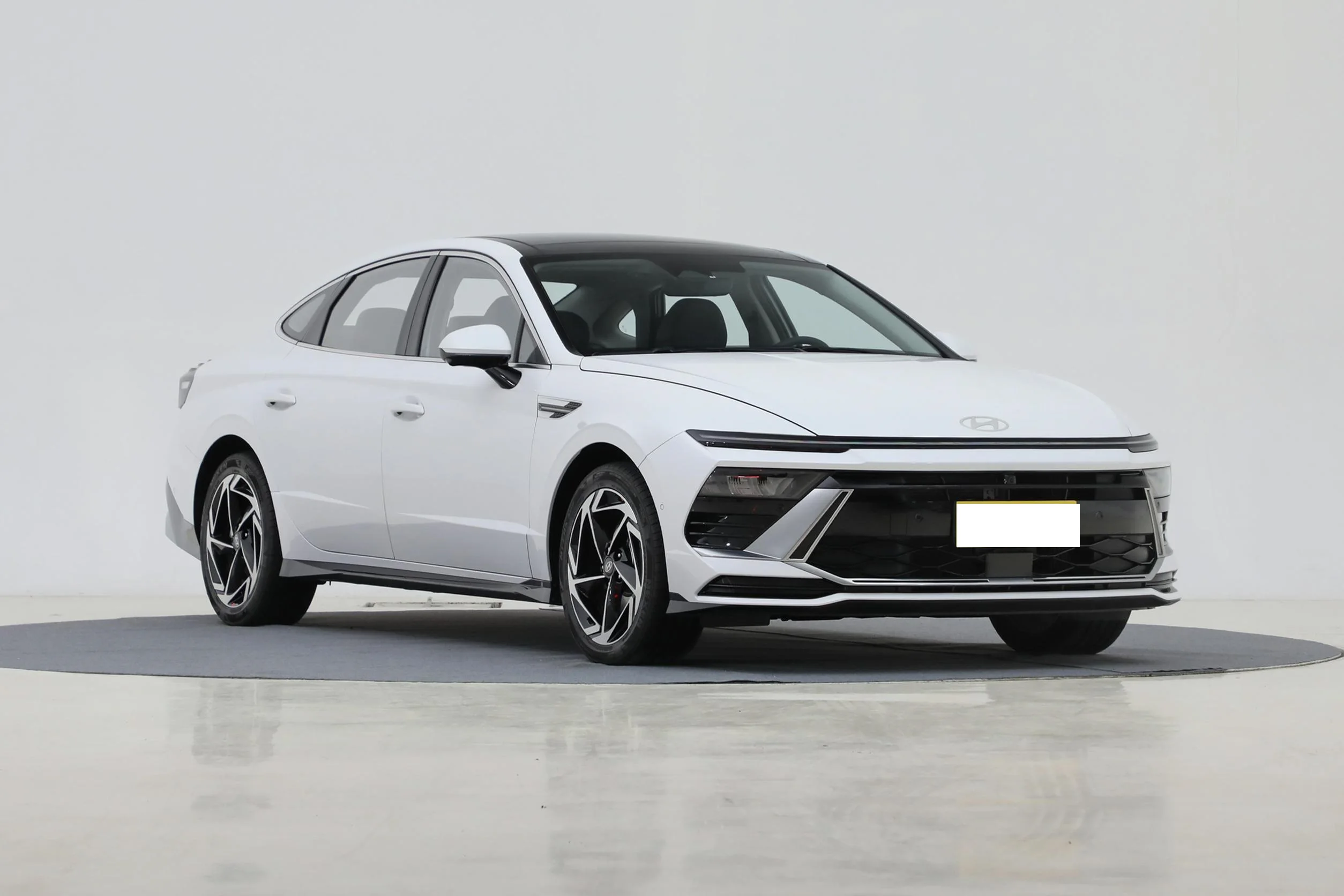 Hot Sale for Hyundai Sonata 2024 China Car 2.0T N Line Options in Beijing 4-Door Sedan Cars Petrol Gasoline New Car