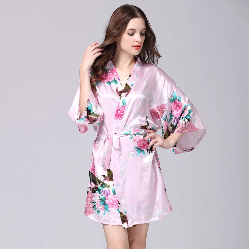 Wholesale Women Sleepwear Custom Bridesmaid Bridal Robes Colorful Kimono Bathrobe Short Peignoir Silk Satin Robe Pajamas