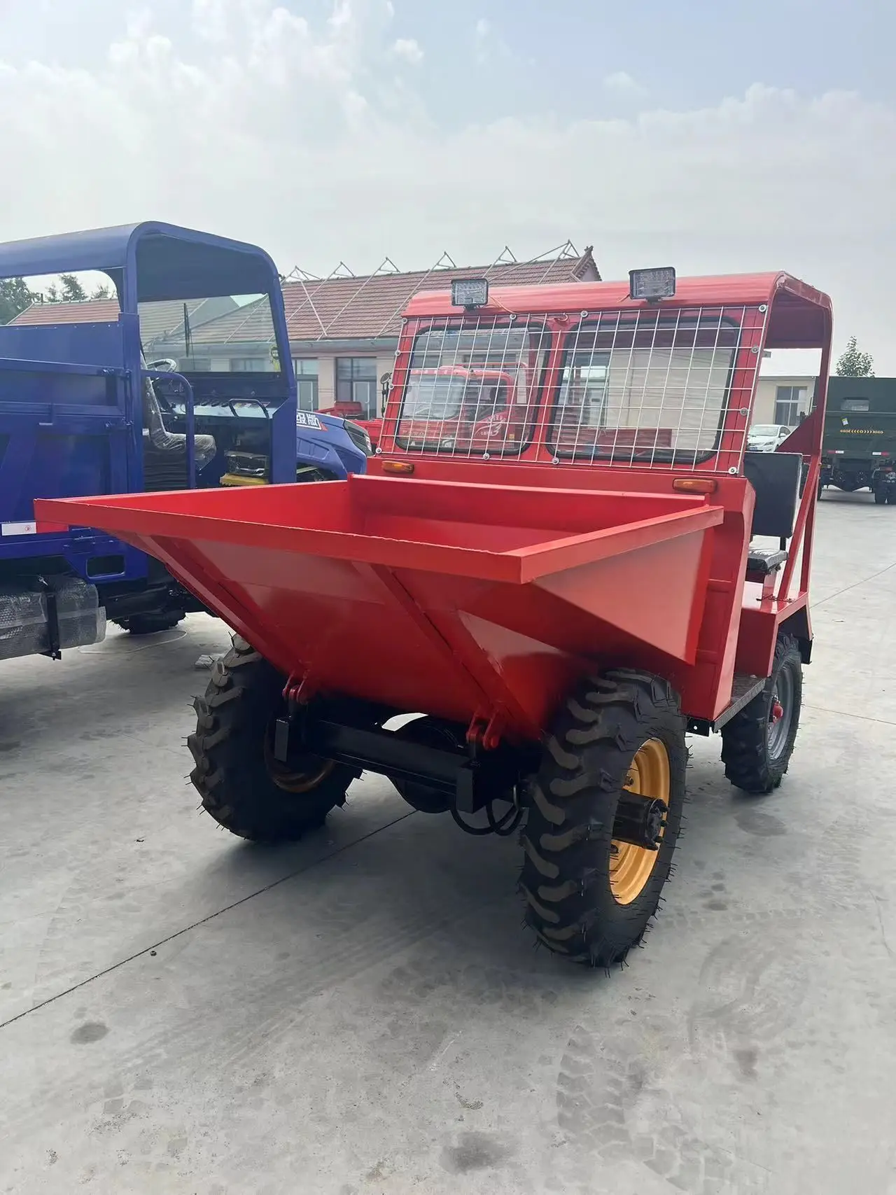 Chinese brand 1T-3T hydraulic diesel dump truck mini wheel dump truck for sale custom