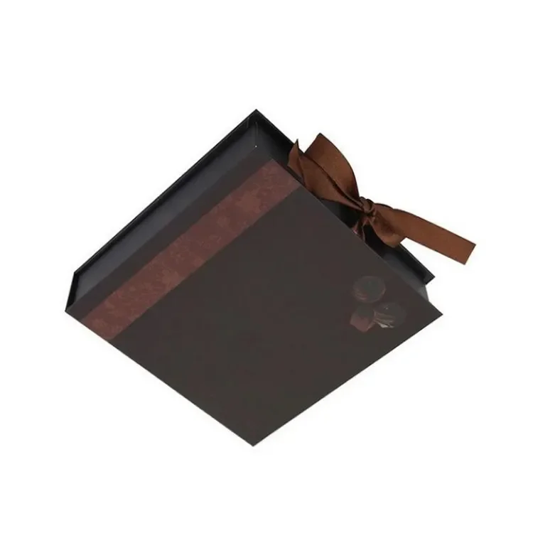 Recyclable Food Grade White Kraft Paper Cupcake Dessert Packaging Personalized Cake Boxes With Window