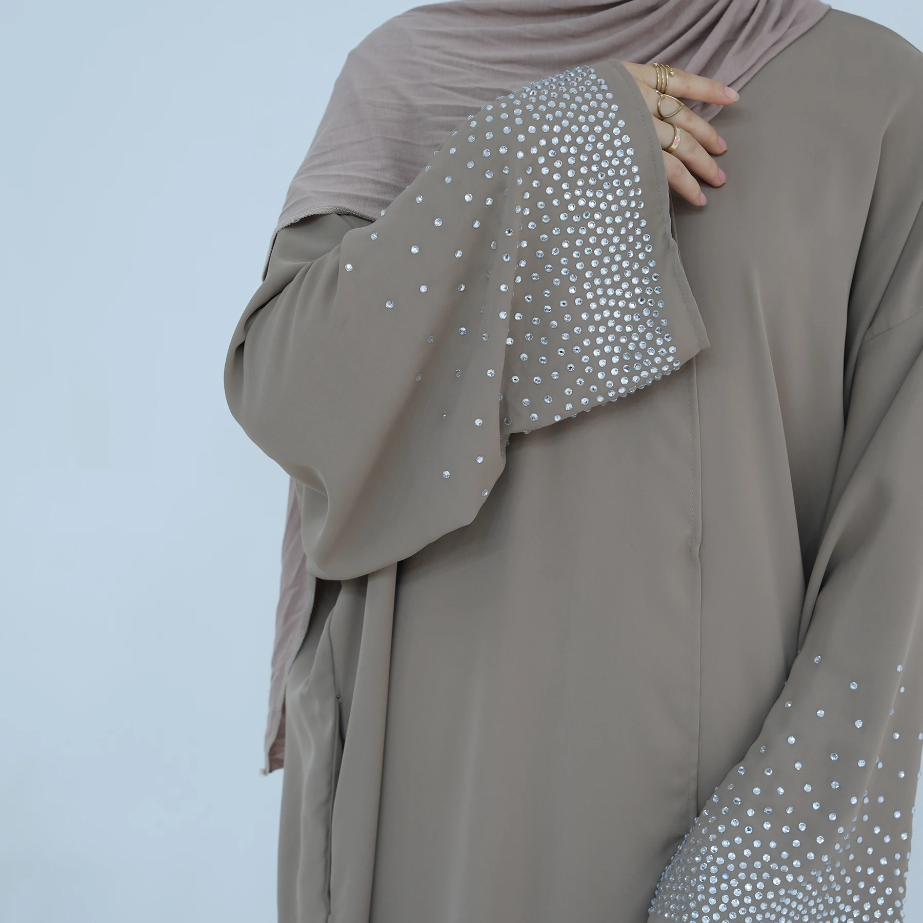 Abaya Manufacturer 2025 New Islamic Clothing Women Front Open Abaya With Beading Decoration Women Muslim Dresses Luxury Abaya