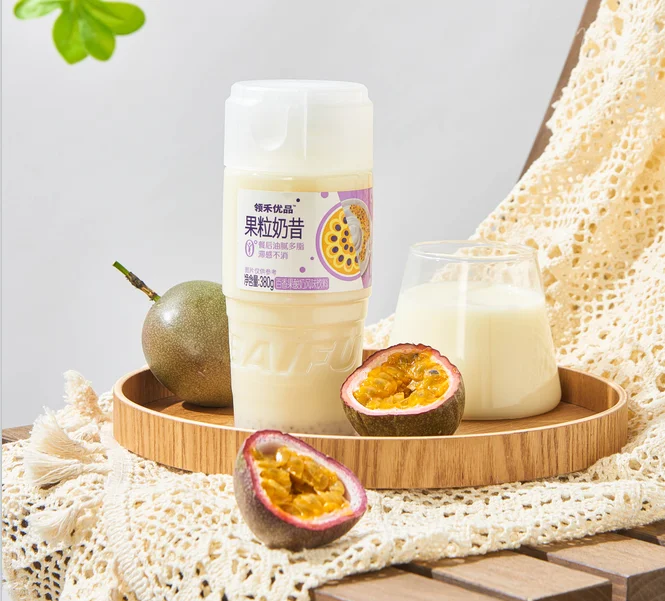 OEM ODM Manufacturer 380g PP Plastic Bottle High Quality Strawberry Passion Fruit Flavor Smoothie Drinks