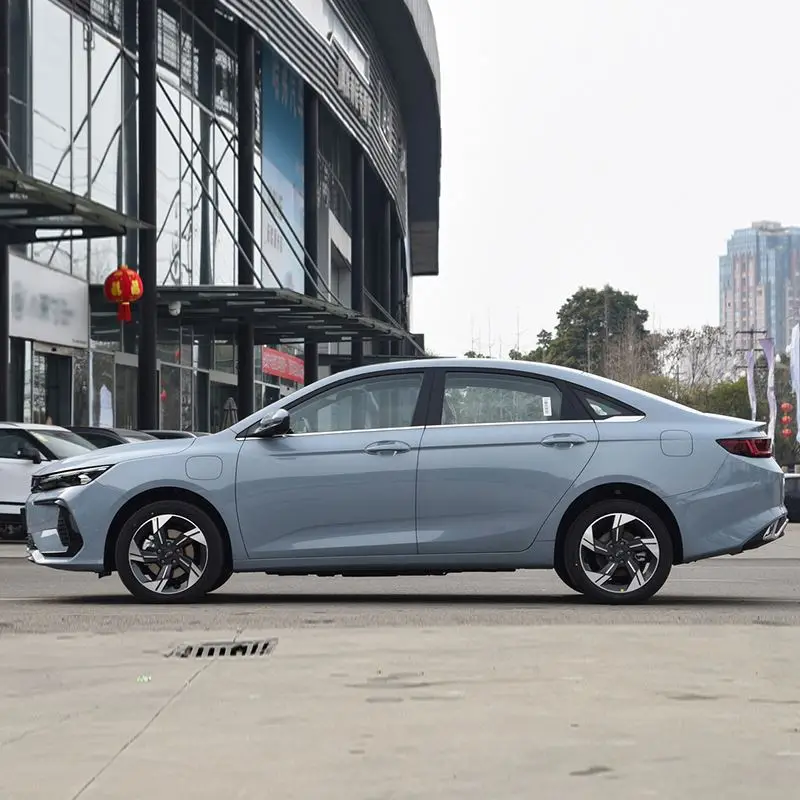 China Geely Emgrand L HIP 1.5TD-DHT PRO 2024 Geely Auto New Energy Vehicles for Sale