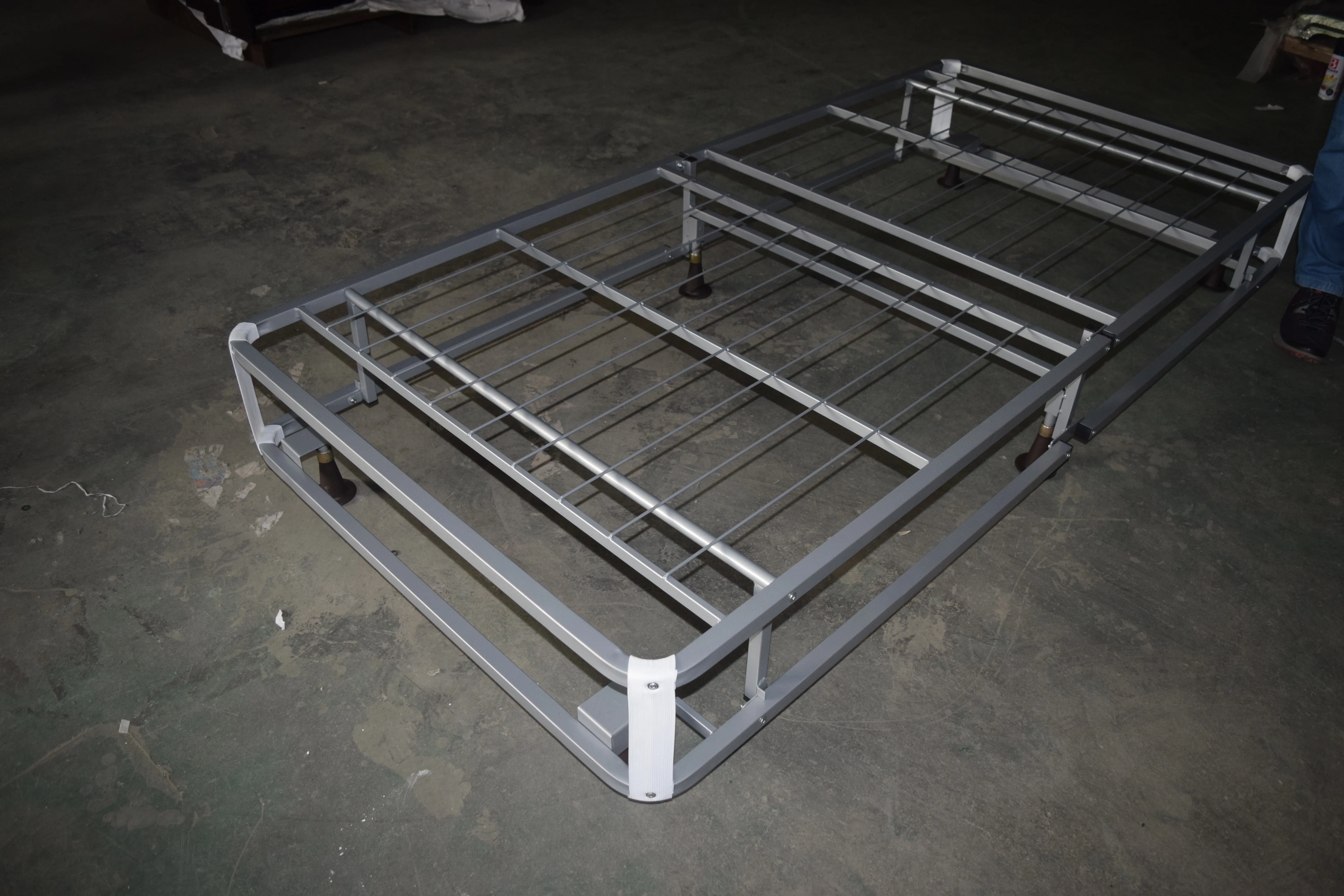 Bamboo automatic canvas sheets ironing adjustable folding bed