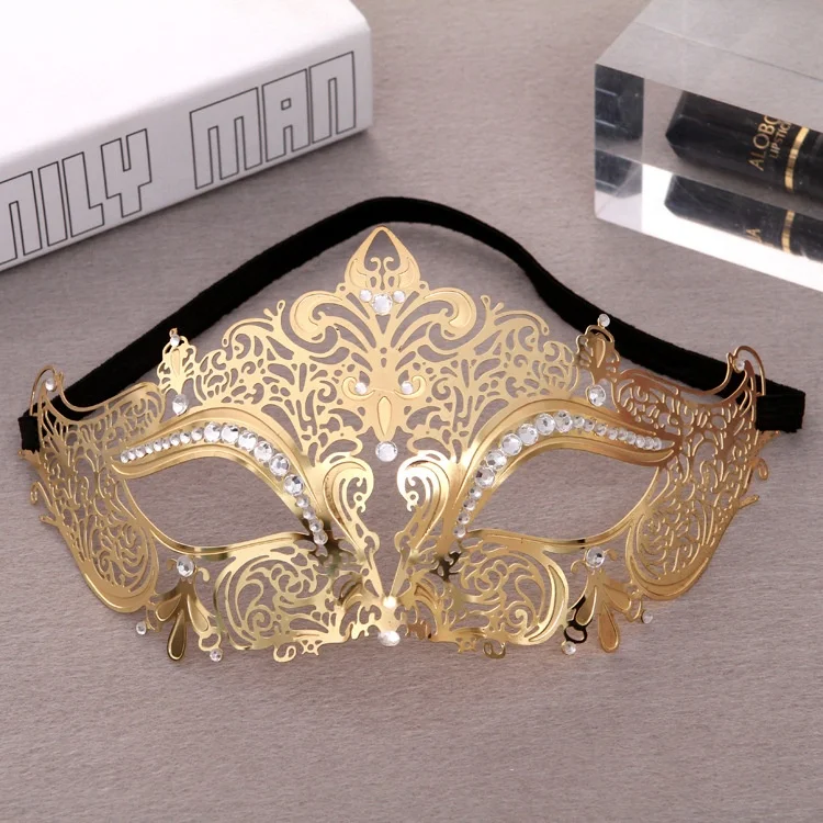 Factory Direct supply gold half face masquerade metal diamond inlaid lace mask gold-plated Venetian high-end props for party
