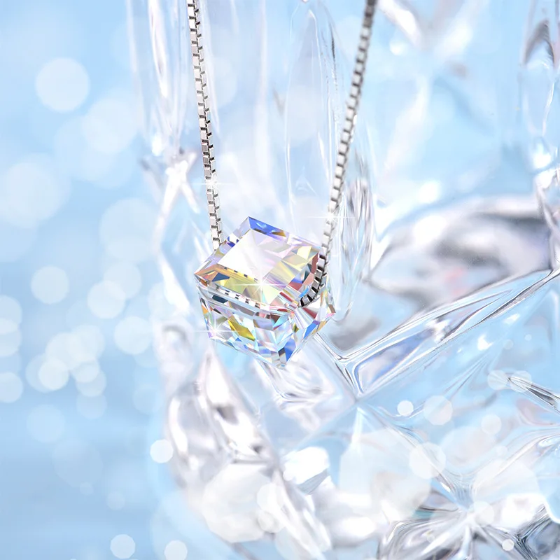 R.GEM. Allergy Free Simple Jewelry Platinum Plating S925 Silver Choker Necklace Cubic Crystals Pendant Necklace for Women