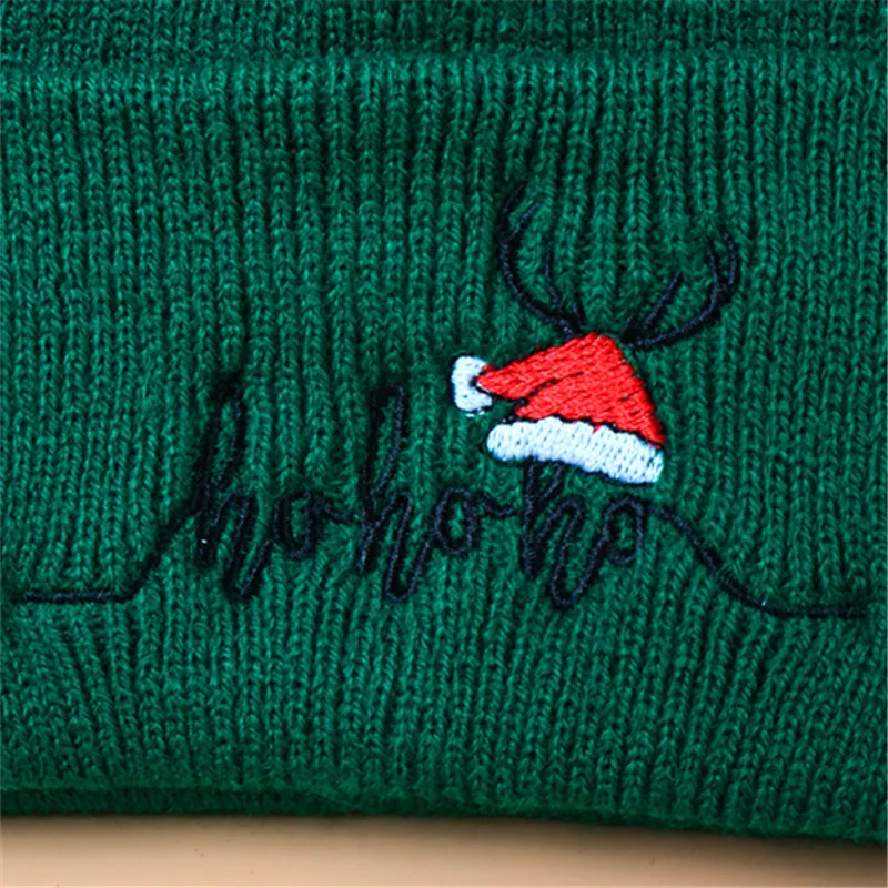 Christmas Hat Adult  Red Xmas Cap Beanie Hat Winter With Custom Logo Solid Color Warm Knitted Skull Caps Beanies