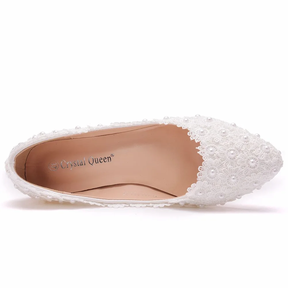 Comfortable Women Flats Handmade White Lace Bridal Ballet Flats Closed Toe Shoes Bride Wedding Shoes