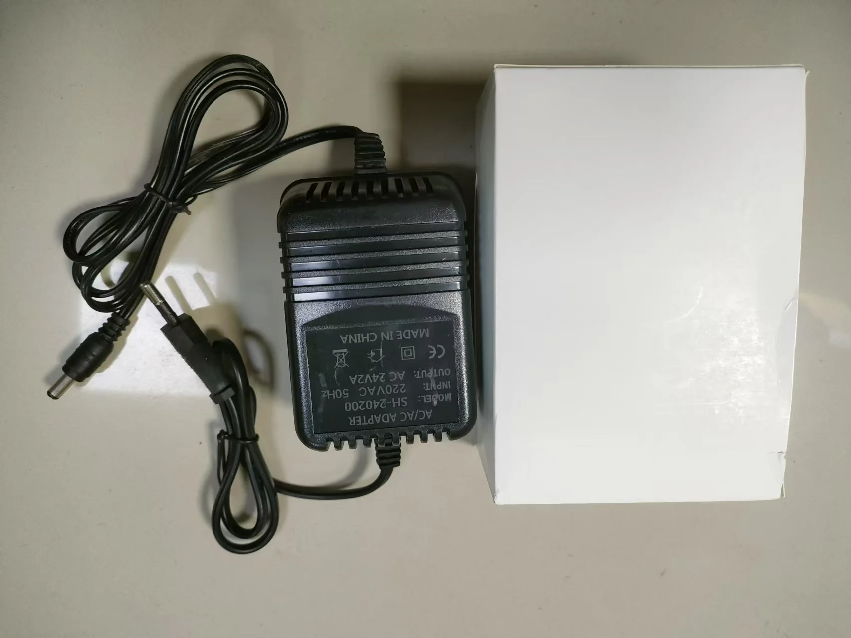 ЕС стандартный выход AC24V адаптер питания Вход AC220V двойной штекер Адаптер Питания