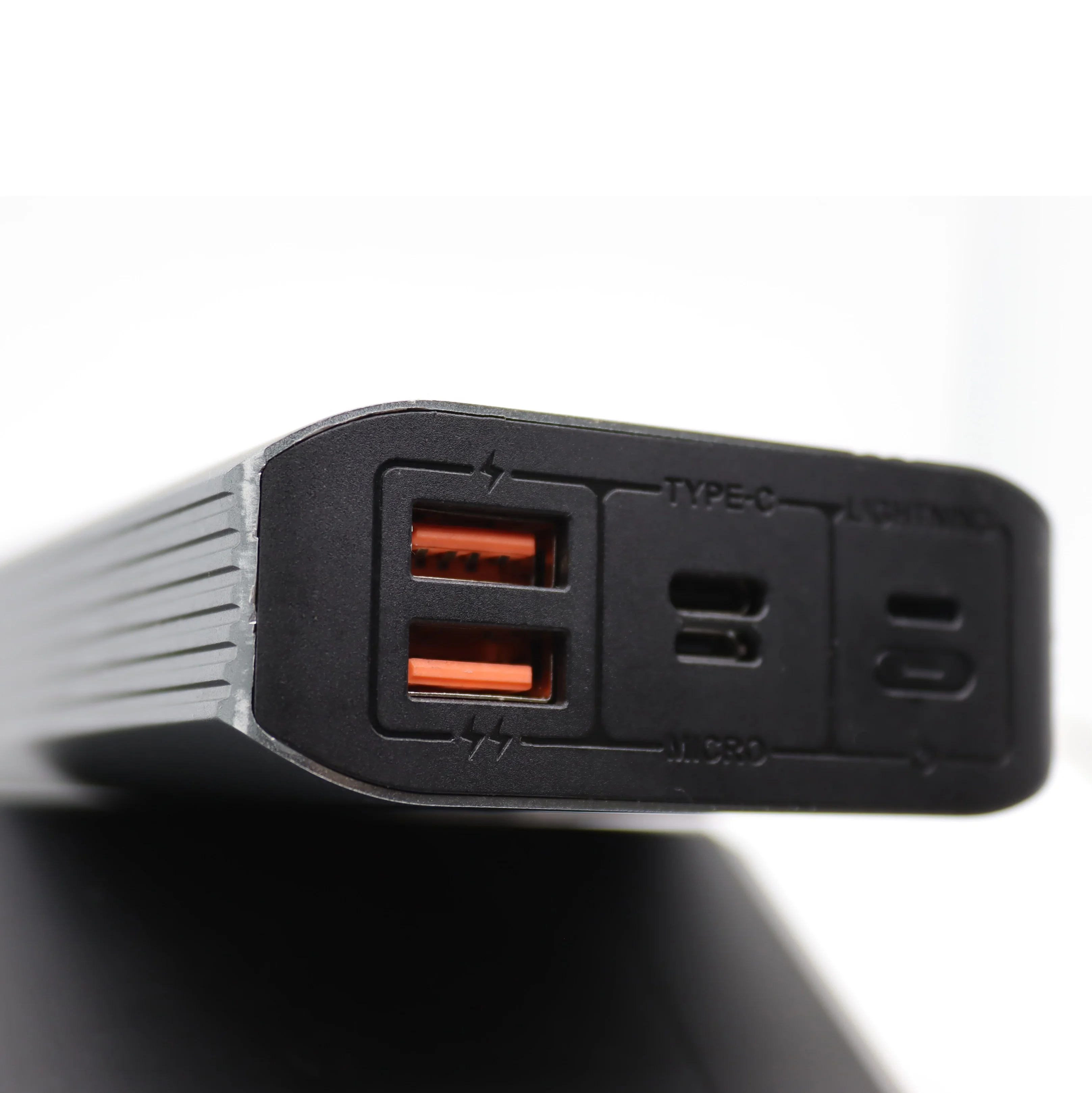 PD  45W  30000mah PD Power Bank Portable Fast charging TYPE C + Micro USB