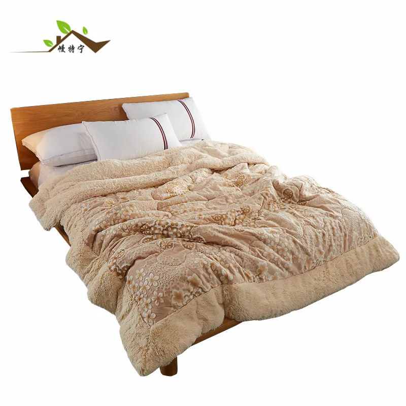 Skin friendly and breathable burn out binding quilt