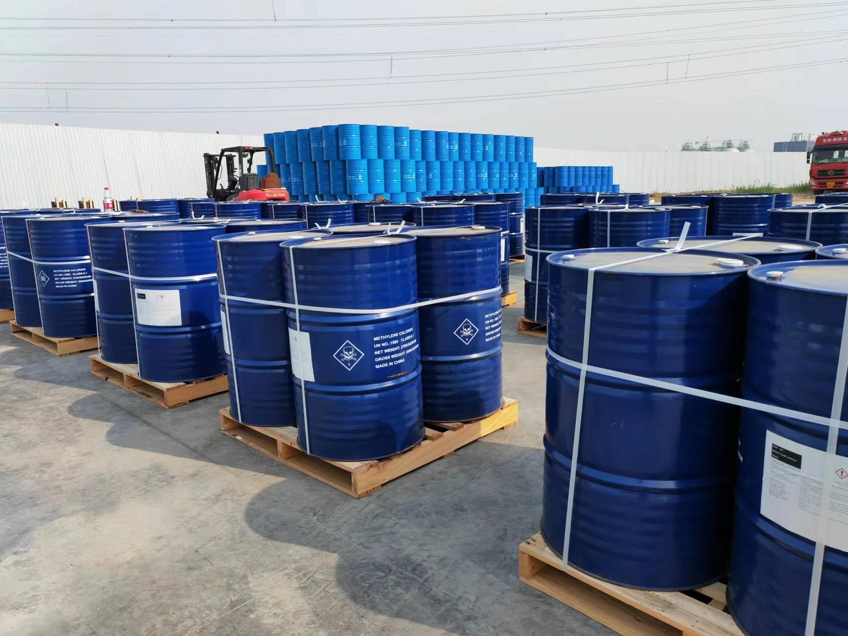 Dimethyl formamide 99.95% pure