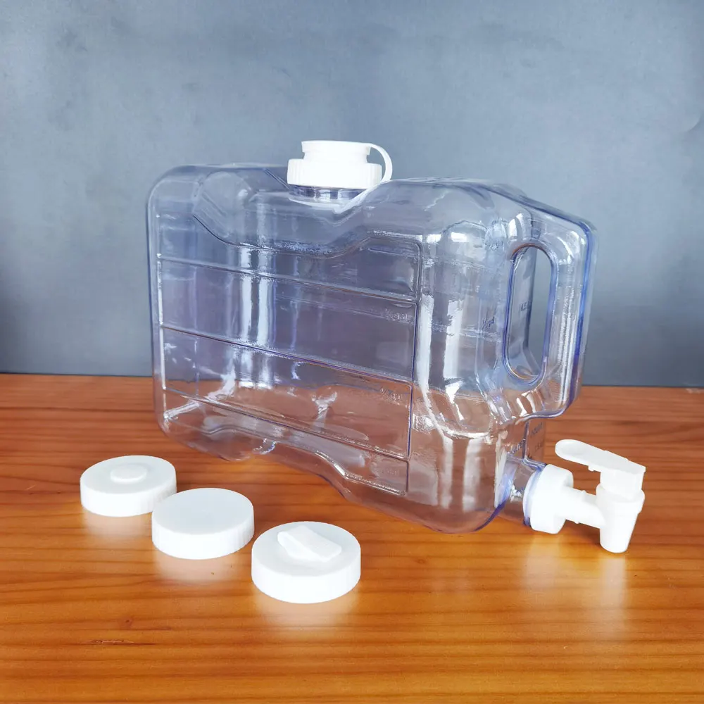 
Real food grade outdoor portable 2 gallon plastic freezer spigot water jug 7.8L plastic storage water container with tap 
