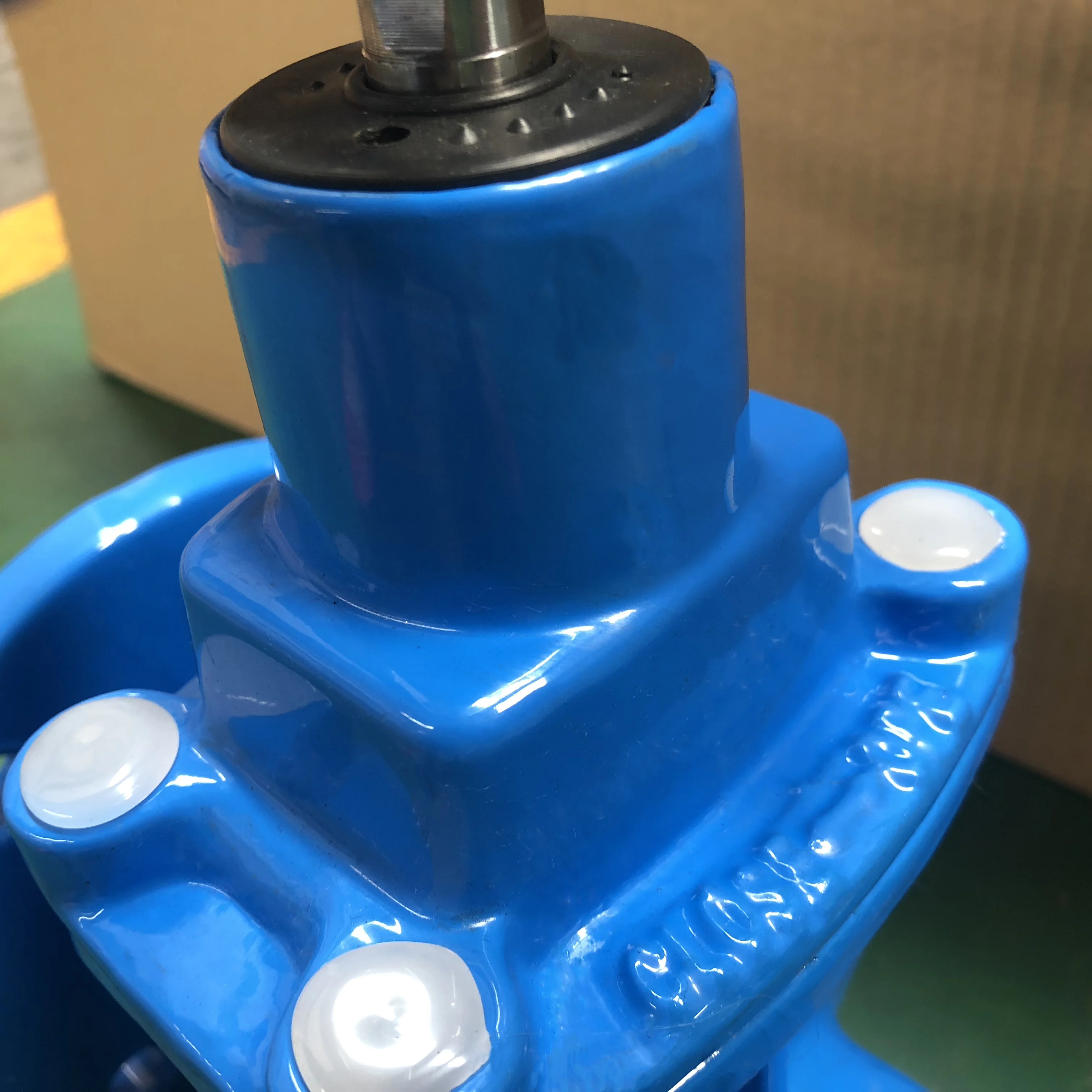 F5 DIN Non-Rising Stem Gate Valve Flange Ends Resilient Seat Rubber Seat Gate Valve