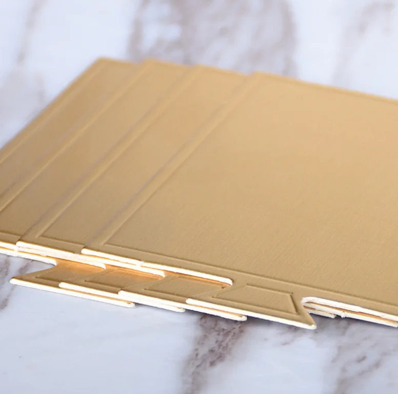 2021 new gold cake boards stand board heart shaped for