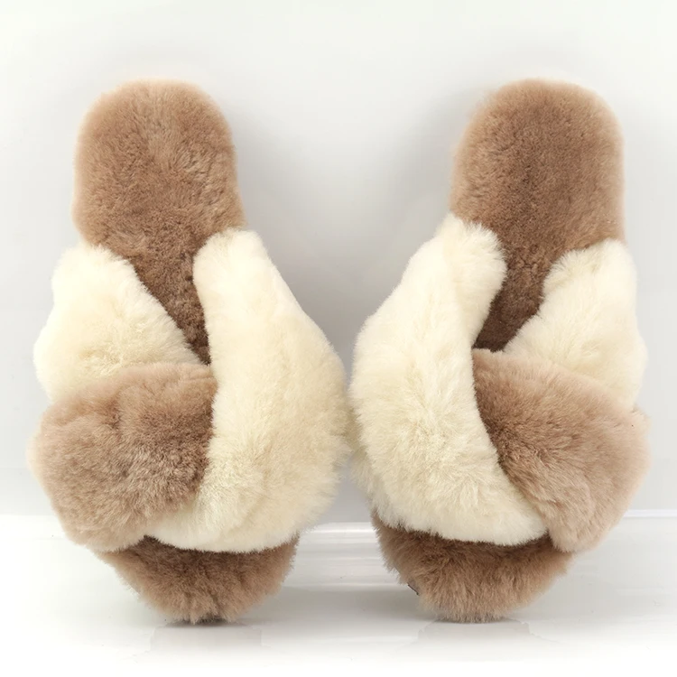 Ladies 2021 Hot Selling High Quality Furry Slides New Design Fashion Sheepskin Slippers Women