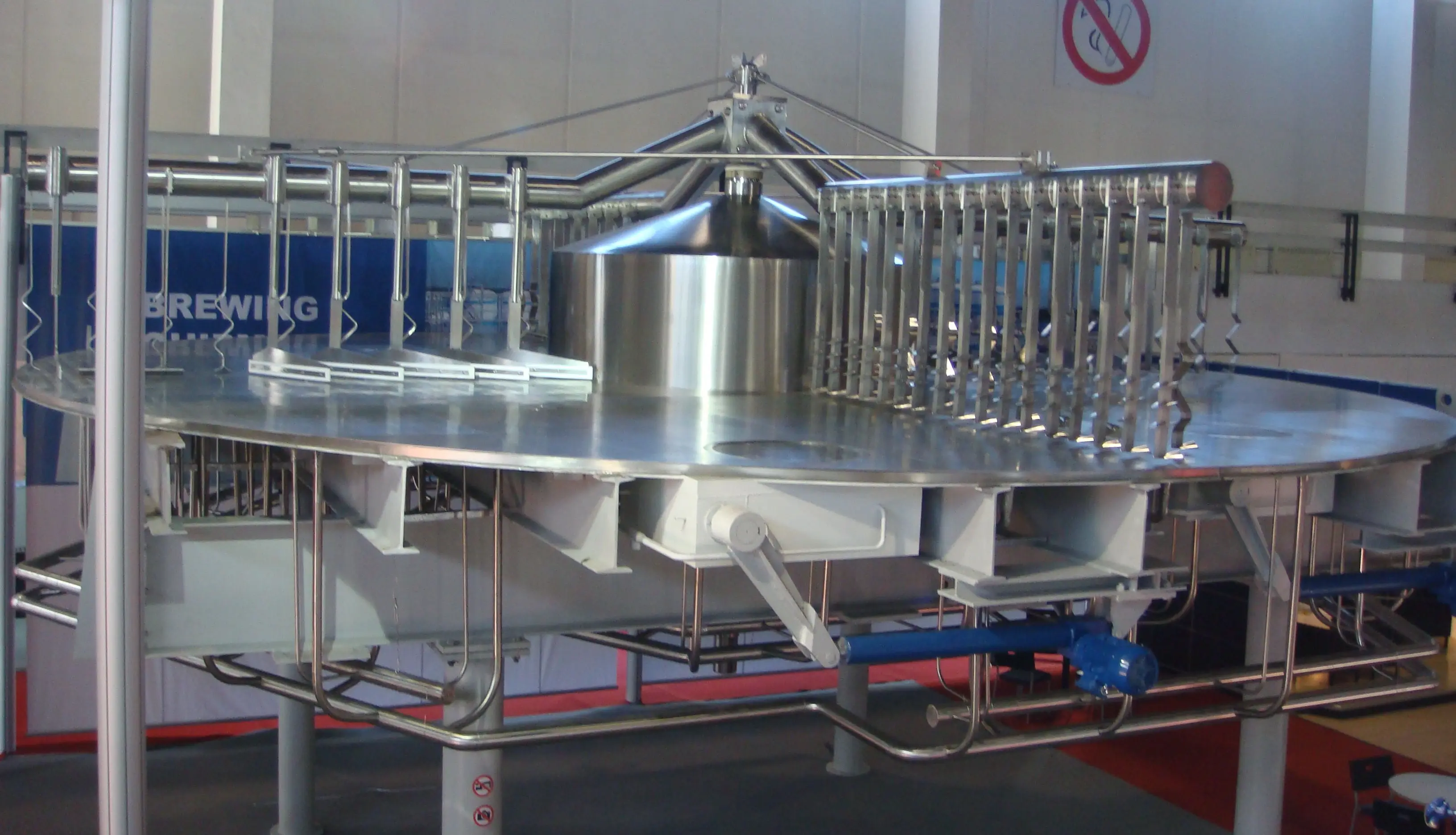 10000L 100HL 80BBL Automatic stainless steel fermenter steam heating 4 vessel brewhouse industrial beer brewing equipment