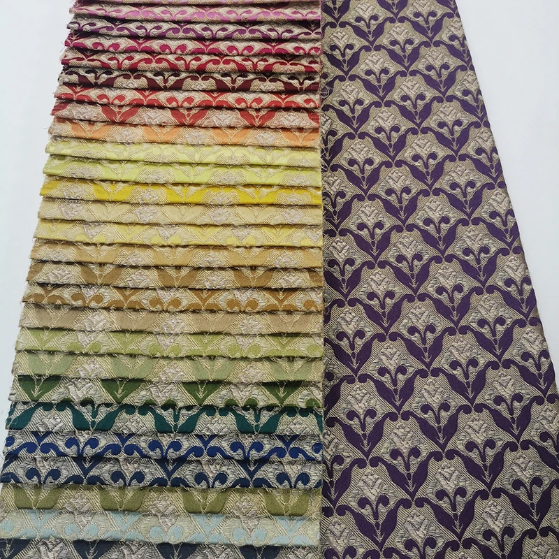 Factory direct sale brocade jacquard fabric  curtain fabric luxury living room polyester Sofa Fabric